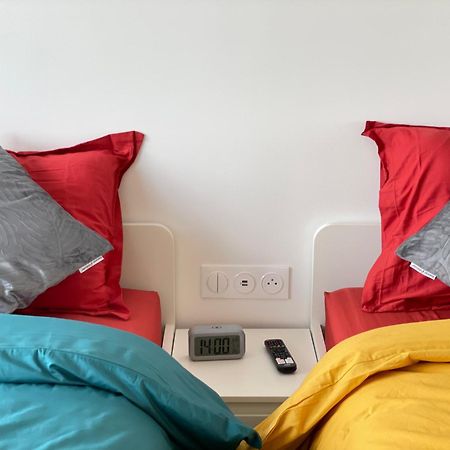 Paris Pantin Magnifique Appartement 4 Pieces De 108M2 Avec 2 Parking Interieur - Tres Cosy Pour 1 A 12 Personnes - Entierement Refait A Neuf Entire Apartment Luxurious And Warm - Pantin Paris 19 Eme Free Wifi Gratuit Exteriör bild