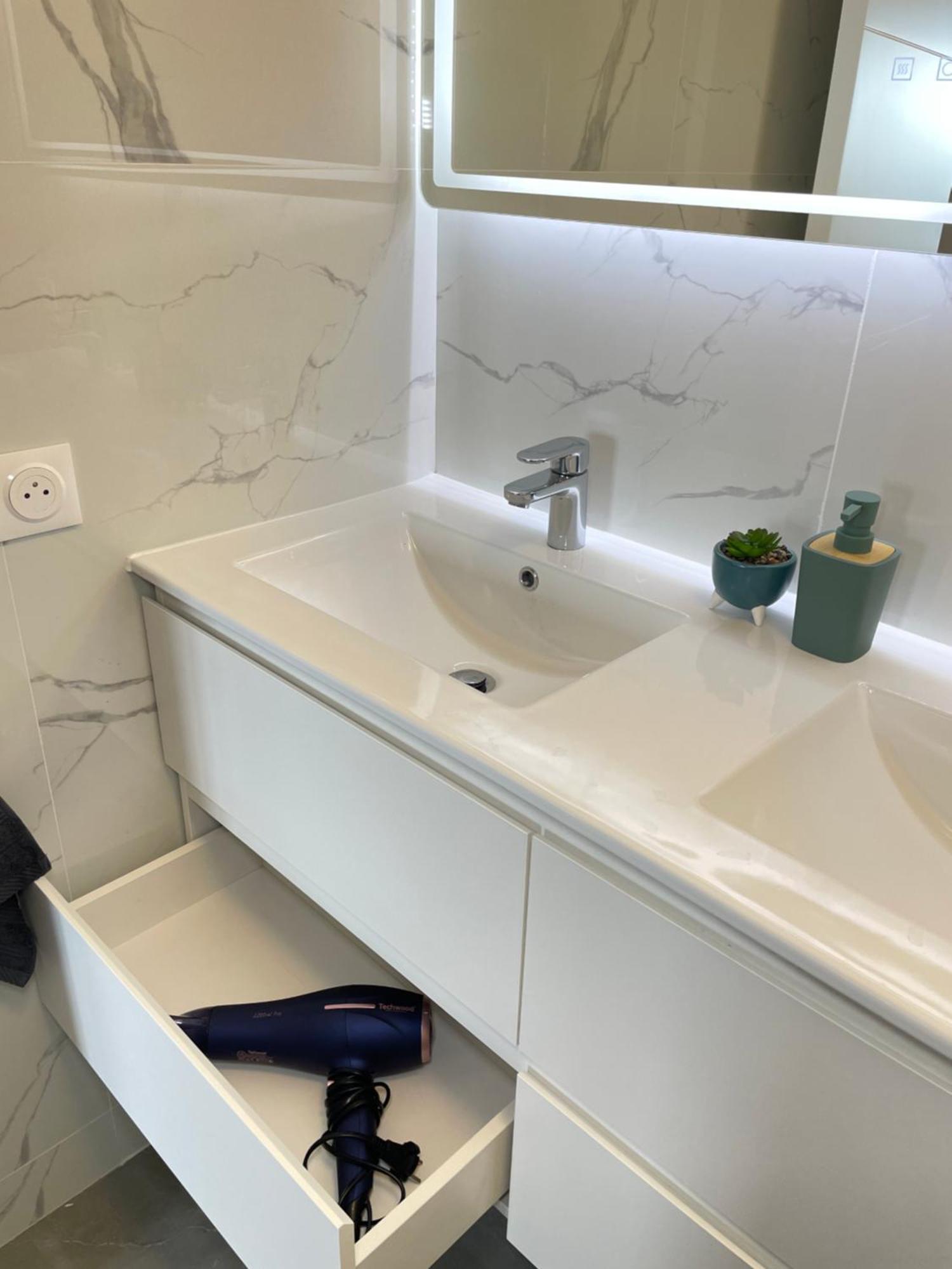 Paris Pantin Magnifique Appartement 4 Pieces De 108M2 Avec 2 Parking Interieur - Tres Cosy Pour 1 A 12 Personnes - Entierement Refait A Neuf Entire Apartment Luxurious And Warm - Pantin Paris 19 Eme Free Wifi Gratuit Exteriör bild