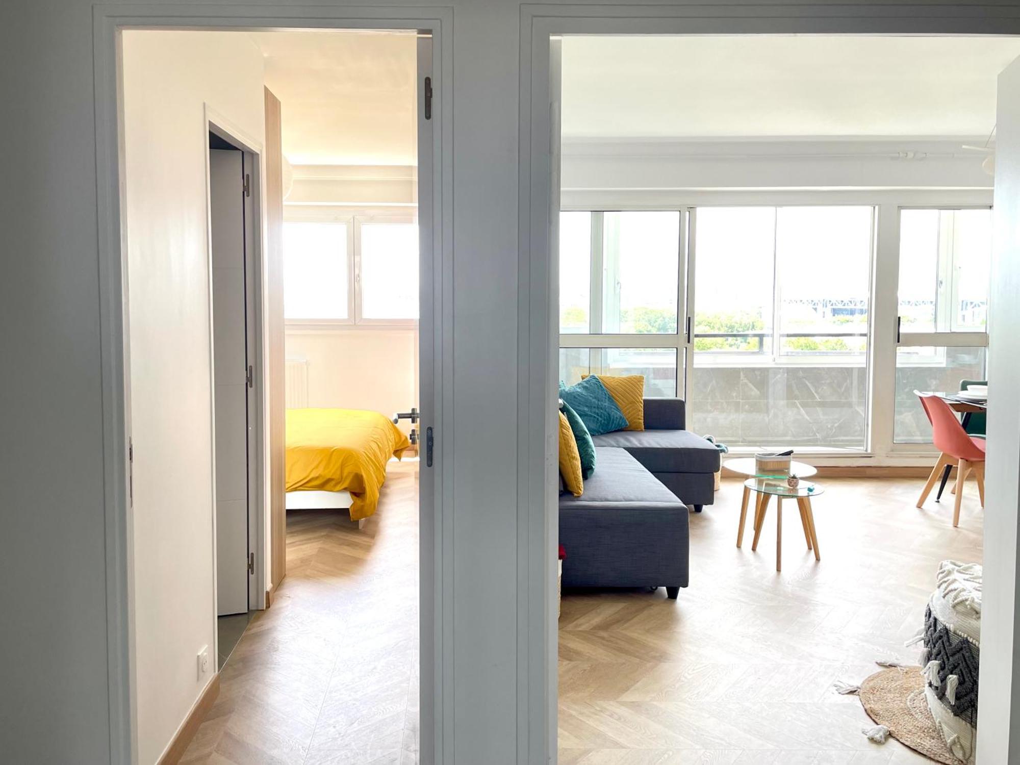 Paris Pantin Magnifique Appartement 4 Pieces De 108M2 Avec 2 Parking Interieur - Tres Cosy Pour 1 A 12 Personnes - Entierement Refait A Neuf Entire Apartment Luxurious And Warm - Pantin Paris 19 Eme Free Wifi Gratuit Exteriör bild